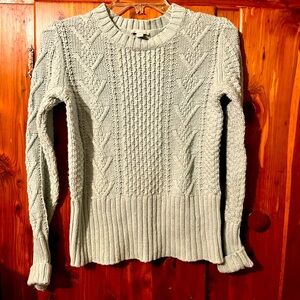 Gap sweater